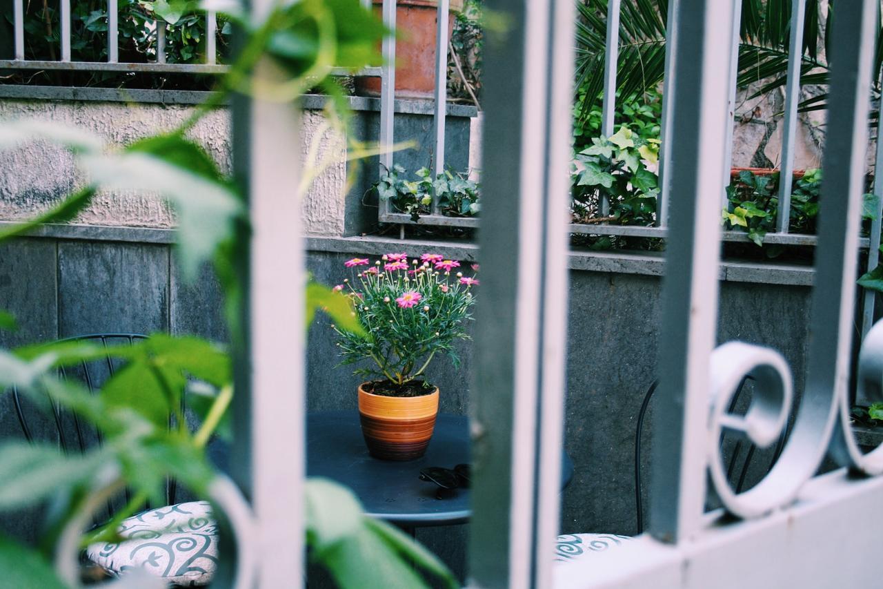 Santa Clara Bed & Breakfast เนเปิลส์ ภายนอก รูปภาพ